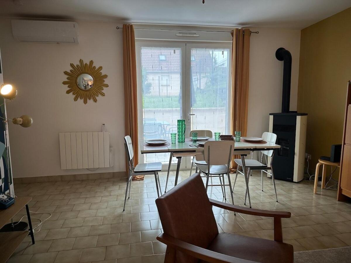 Apartamento Maison Seventies Climatisee, Parking Prive Chablis Exterior foto